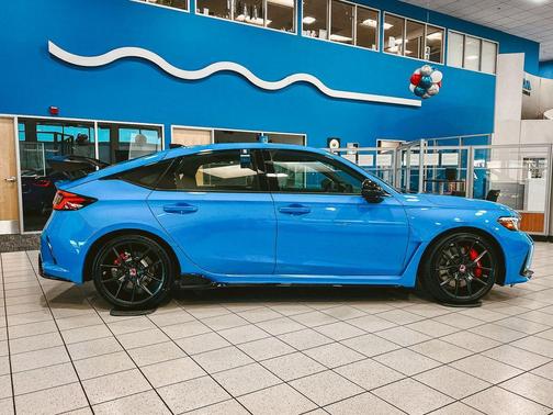 2025 Honda Civic Type R Base