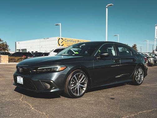 2022 Honda Civic Touring