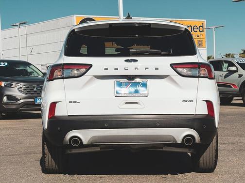 Oxford White 2022 Ford Escape SEL