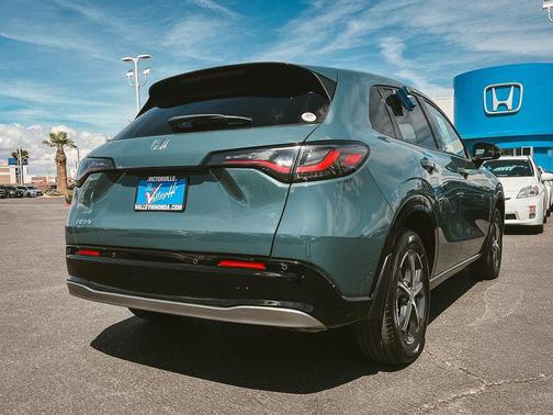 Green 2025 Honda HR-V EX-L