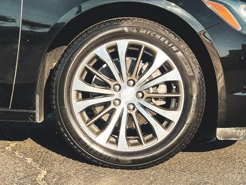 2017 Buick LaCrosse Essence