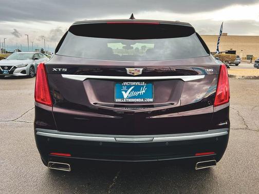 2018 Cadillac XT5 Base