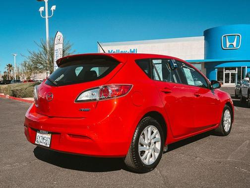 2013 Mazda Mazda3 i Touring