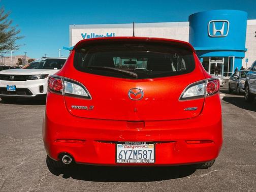 2013 Mazda Mazda3 i Touring