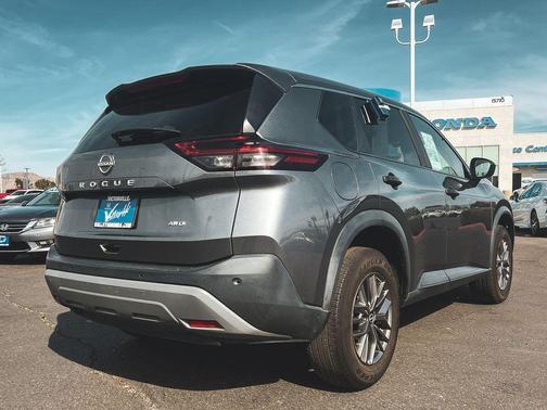 2023 Nissan Rogue S