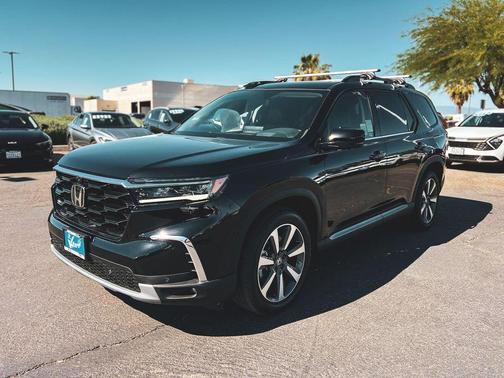 Black 2025 Honda Pilot Elite