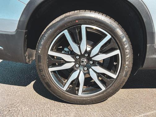 2019 Honda Pilot Touring 8-Passenger