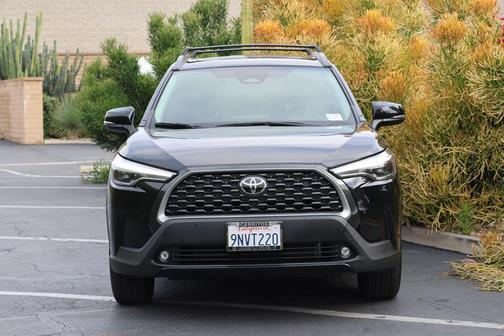 Jet Black 2024 Toyota Corolla Cross XLE