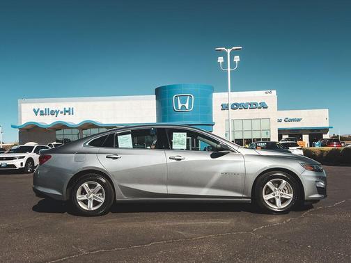 2024 Chevrolet Malibu LT