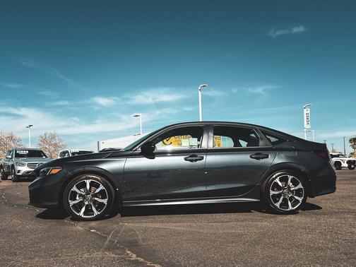 2025 Honda Civic Hybrid 