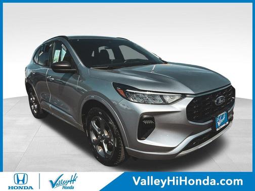 Silver Metallic 2024 Ford Escape ST-Line
