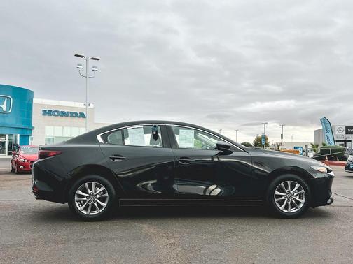 2022 Mazda Mazda3 2.0 FWD