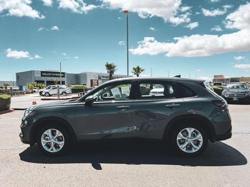 Gray 2025 Honda HR-V LX