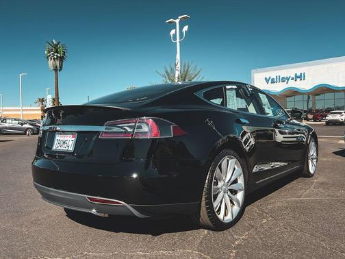 2013 Tesla Model S Performance