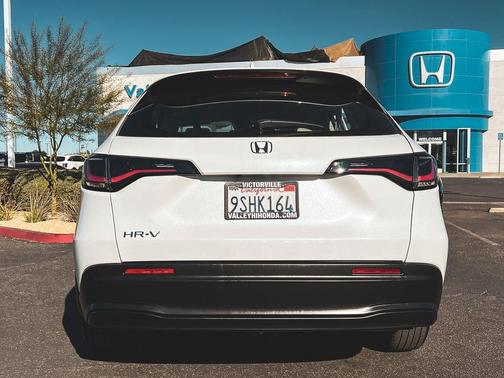 2025 Honda HR-V LX