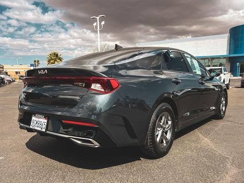 2022 Kia K5 LXS