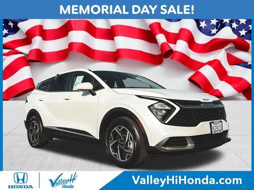 Snow White Pearl 2023 Kia Sportage LX