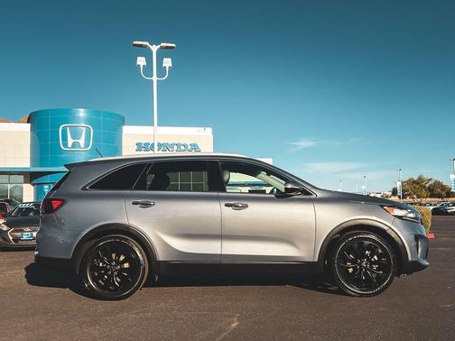 2020 Kia Sorento EX