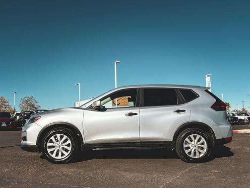 2019 Nissan Rogue S