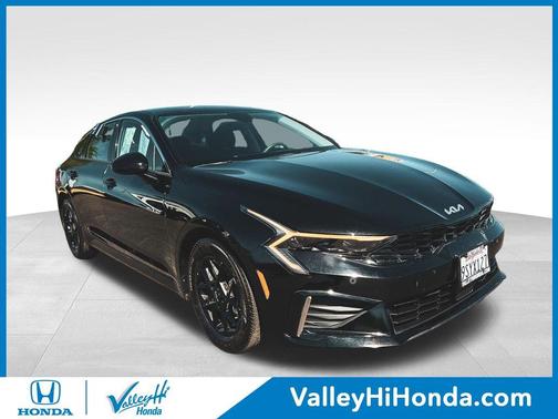 Aurora Black Pearl 2025 Kia K5 LXS