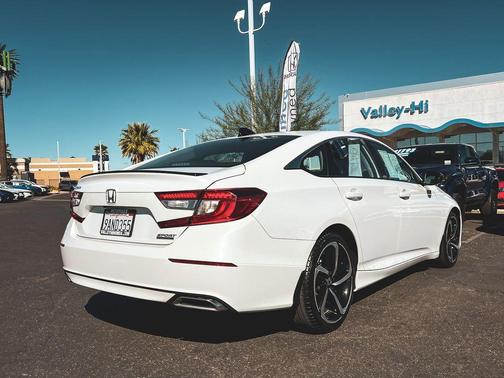 2022 Honda Accord Sport SE