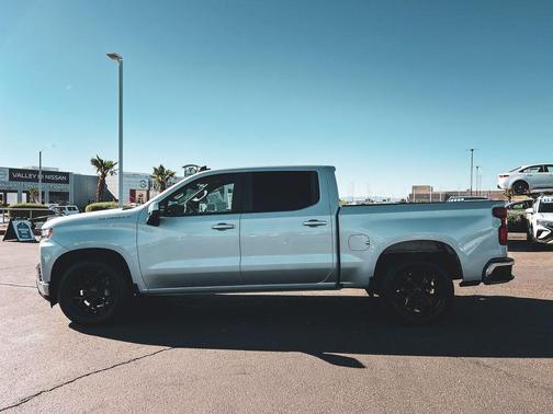 Silver Ice Metallic 2019 Chevrolet Silverado 1500 LT