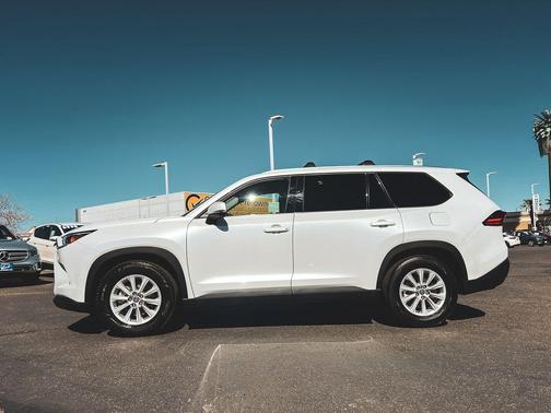 2024 Toyota Grand Highlander Hybrid XLE