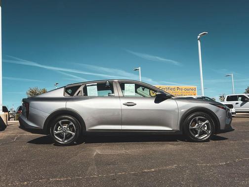 Steel Gray 2025 Kia K4