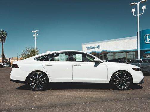 2025 Honda Accord Hybrid Touring