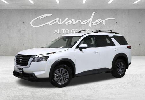 2025 Nissan Pathfinder SV 4WD