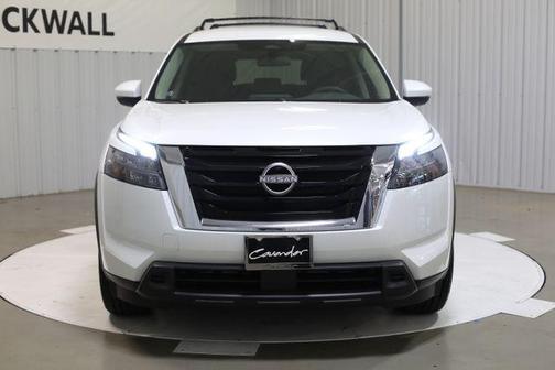 2025 Nissan Pathfinder SV 4WD