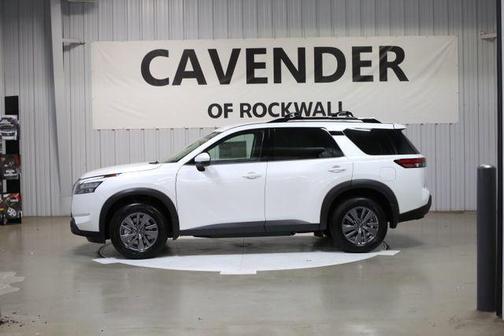 2025 Nissan Pathfinder SV 4WD