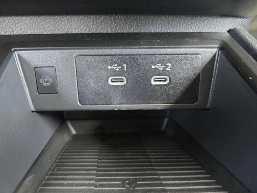 Scarlet Ember Tintcoat 2026 Nissan Kicks SV