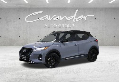 2023 Nissan Kicks SR