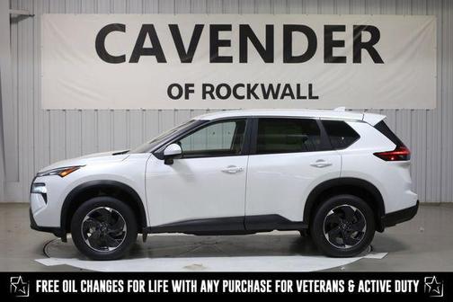 2025 Nissan Rogue SV