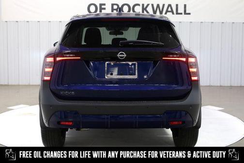 2025 Nissan Kicks SV