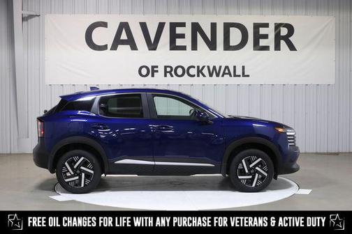 2025 Nissan Kicks SV