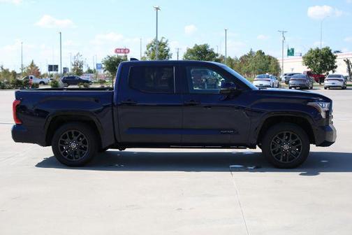2023 Toyota Tundra Platinum