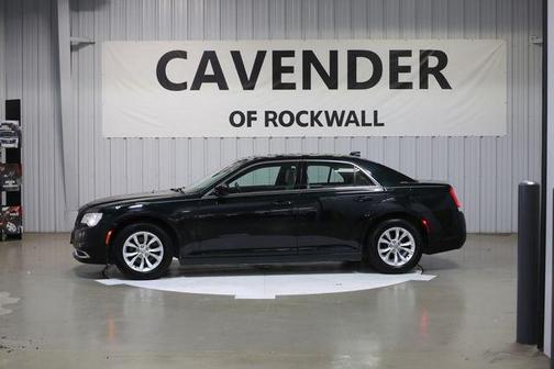 2016 Chrysler 300 Limited