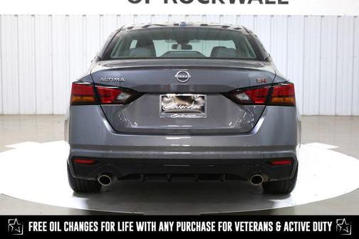 2025 Nissan Altima SR FWD