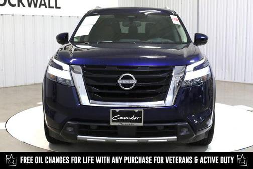 2022 Nissan Pathfinder Platinum 4WD
