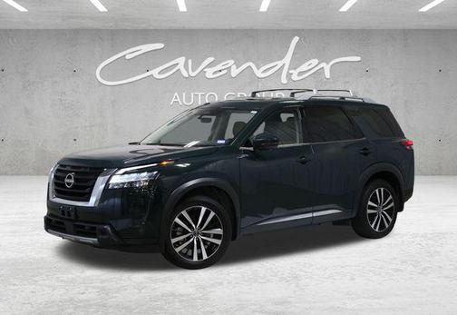 2024 Nissan Pathfinder Platinum FWD