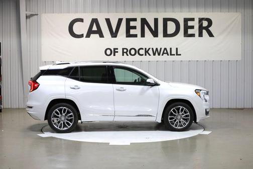 2024 GMC Terrain Denali
