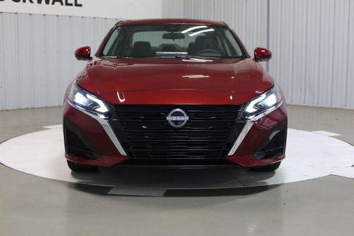 2025 Nissan Altima 2.5 SL