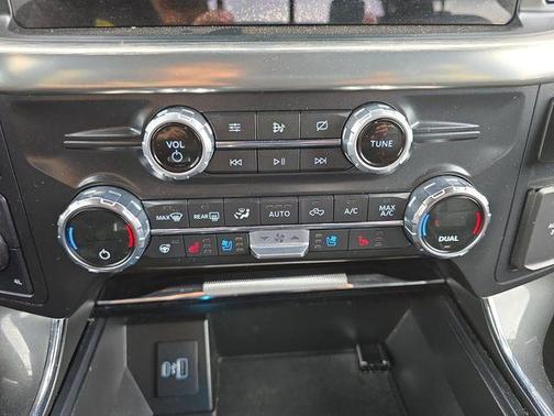 Carbonized Gray Metallic 2021 Ford F-150 Lariat