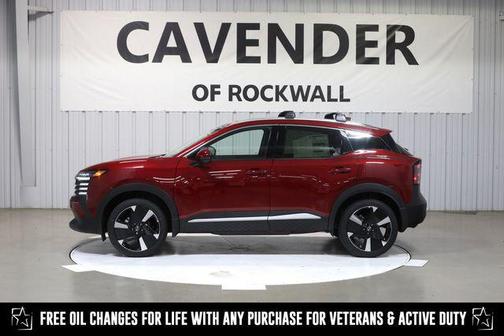 2025 Nissan Kicks SR