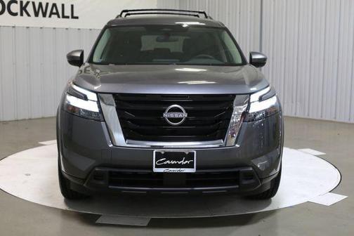 2025 Nissan Pathfinder SV 4WD