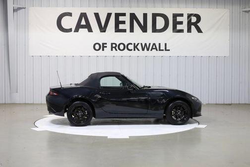 2022 Mazda MX-5 Miata Sport