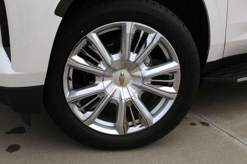 2021 Chevrolet Tahoe 4WD High Country