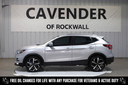2022 Nissan Rogue Sport SL